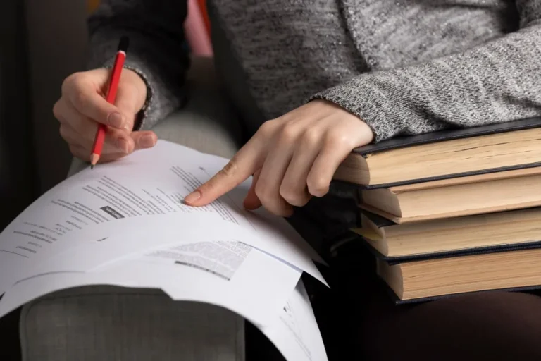 Sıfırdan YKS 2027’ye Nasıl Çalışılır ? Temeli Olmayan Biri Nasıl Hazırlanmalı ?