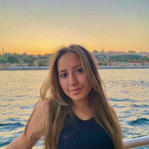 Defne Güzel