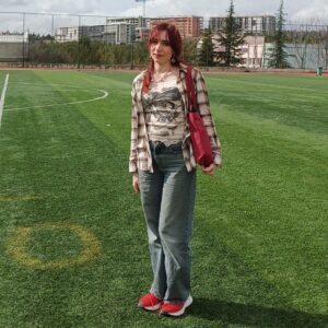 Zeynep Uyanık