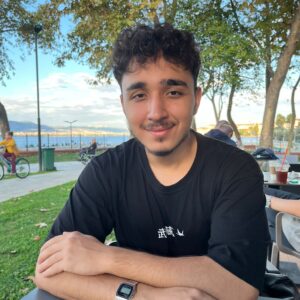 Ahmet Selim Sezen – YKS koçu